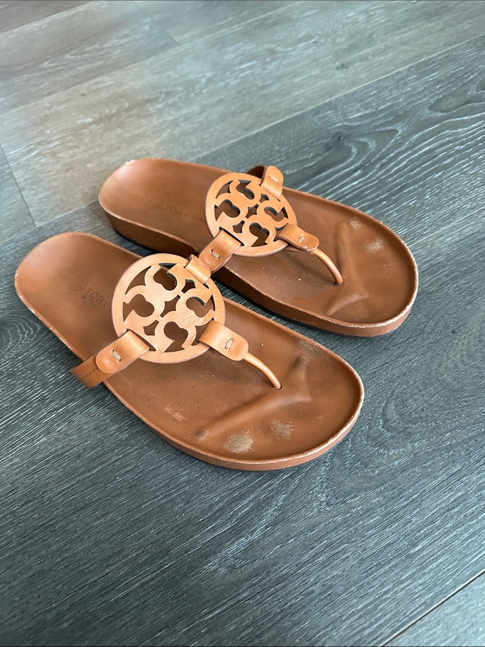 Tory Burch Leather Cloud Miller Thong Sandals in Cognac Brown